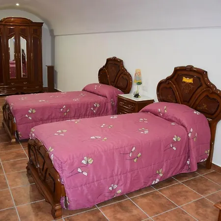 Holiday home Cueva Rural Palmeras Benamaurel